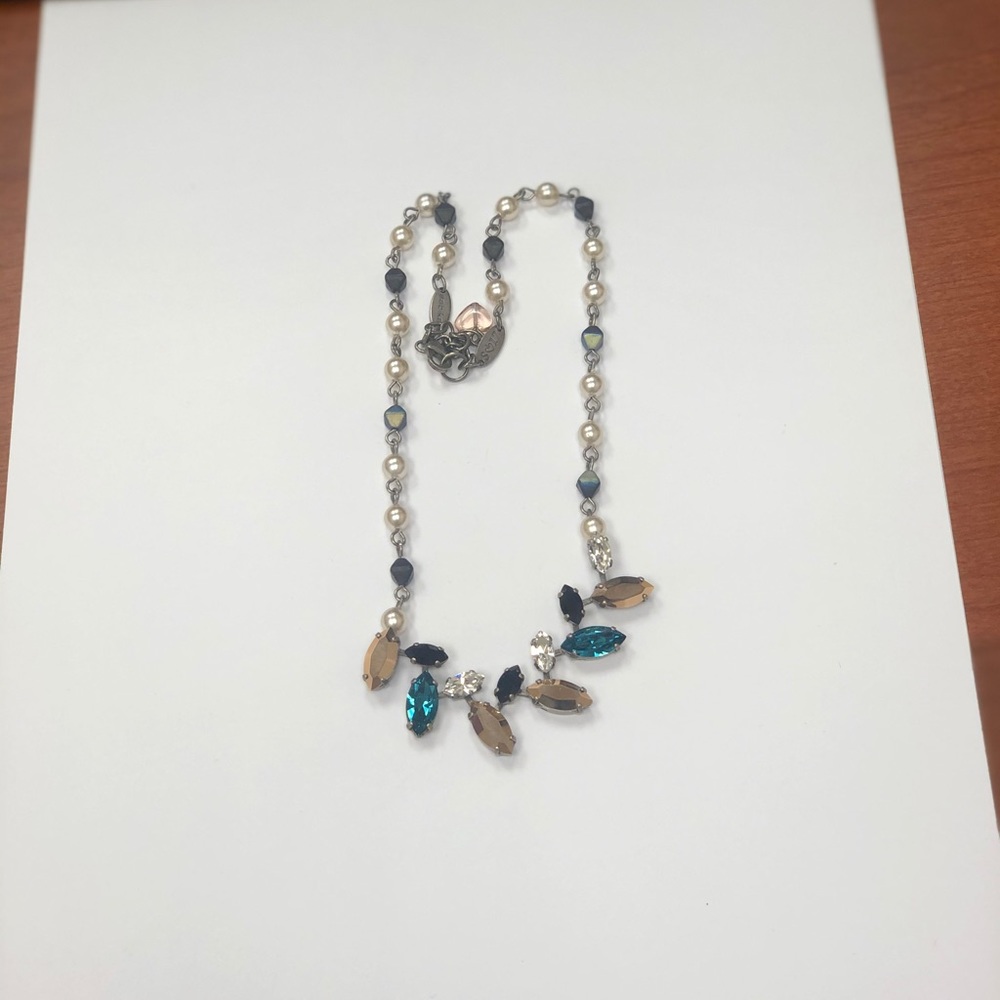 Sabika Elevated edition necklace